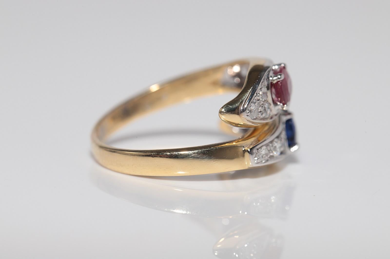 De las mujeres Anillo serpiente vintage circa años 80 de oro de 18k con diamante natural y zafiro rubí en venta