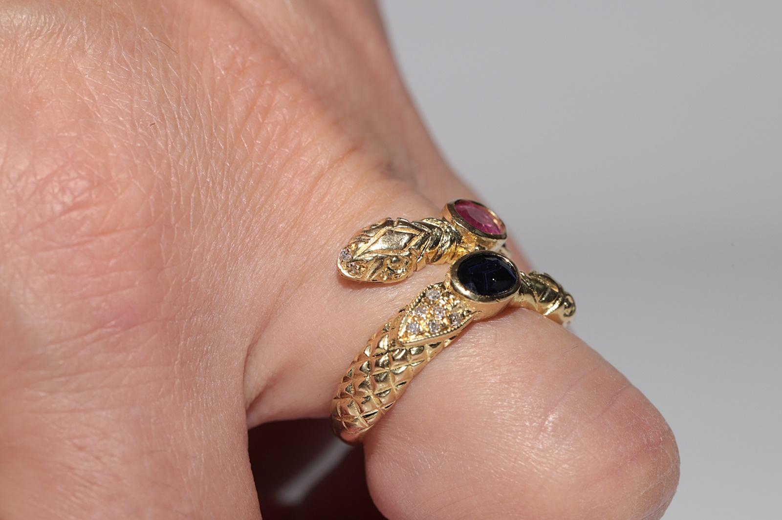 Anello a serpente in oro 18k con diamanti naturali, zaffiri e rubini, vintage CIRCA gli anni '80 in vendita 10