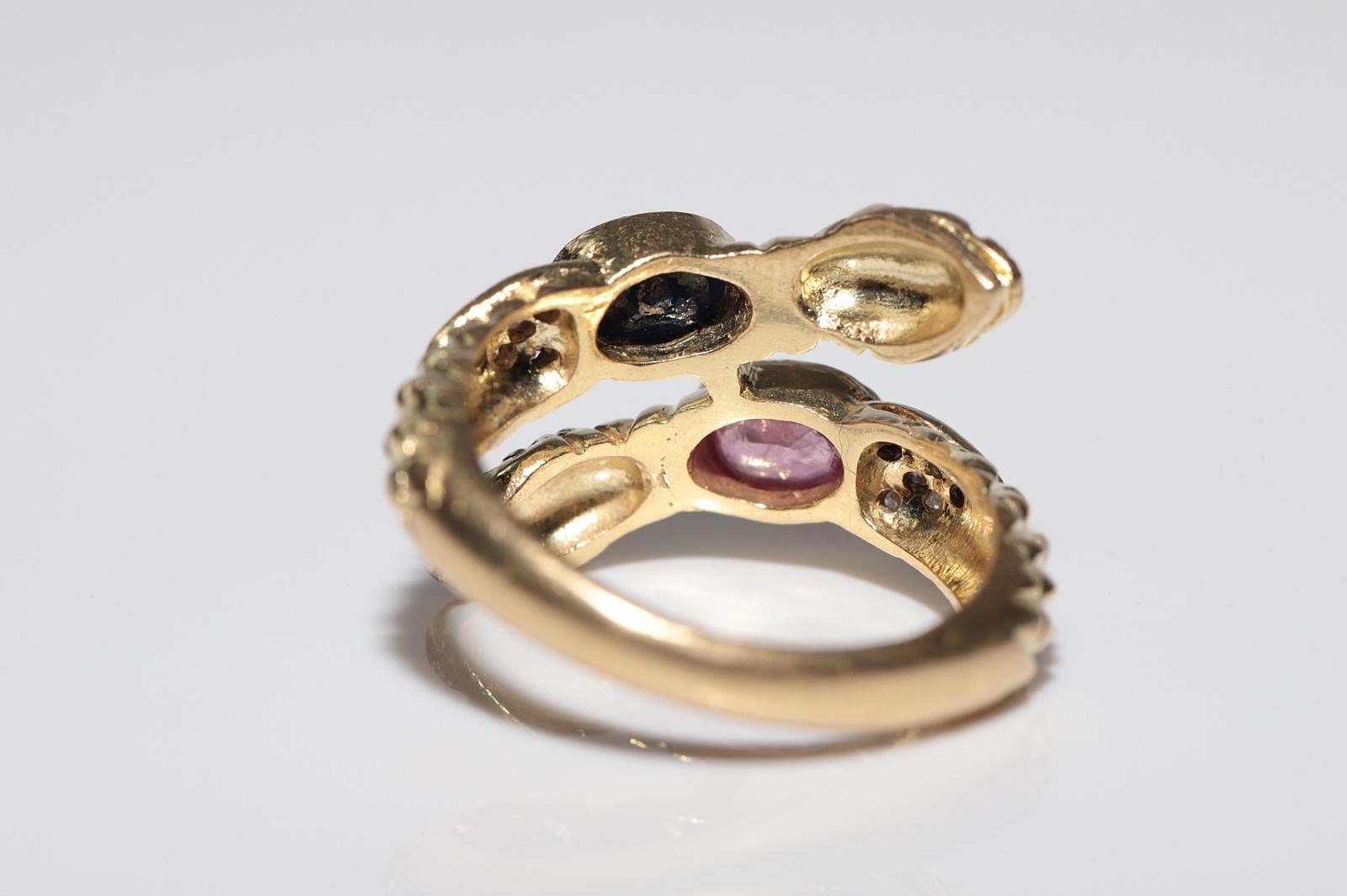Donna Anello a serpente in oro 18k con diamanti naturali, zaffiri e rubini, vintage CIRCA gli anni '80 in vendita