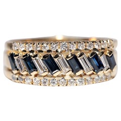 Vintage Circa 1980s 18k Gold Natural Diamond And Sapphire Band Ring