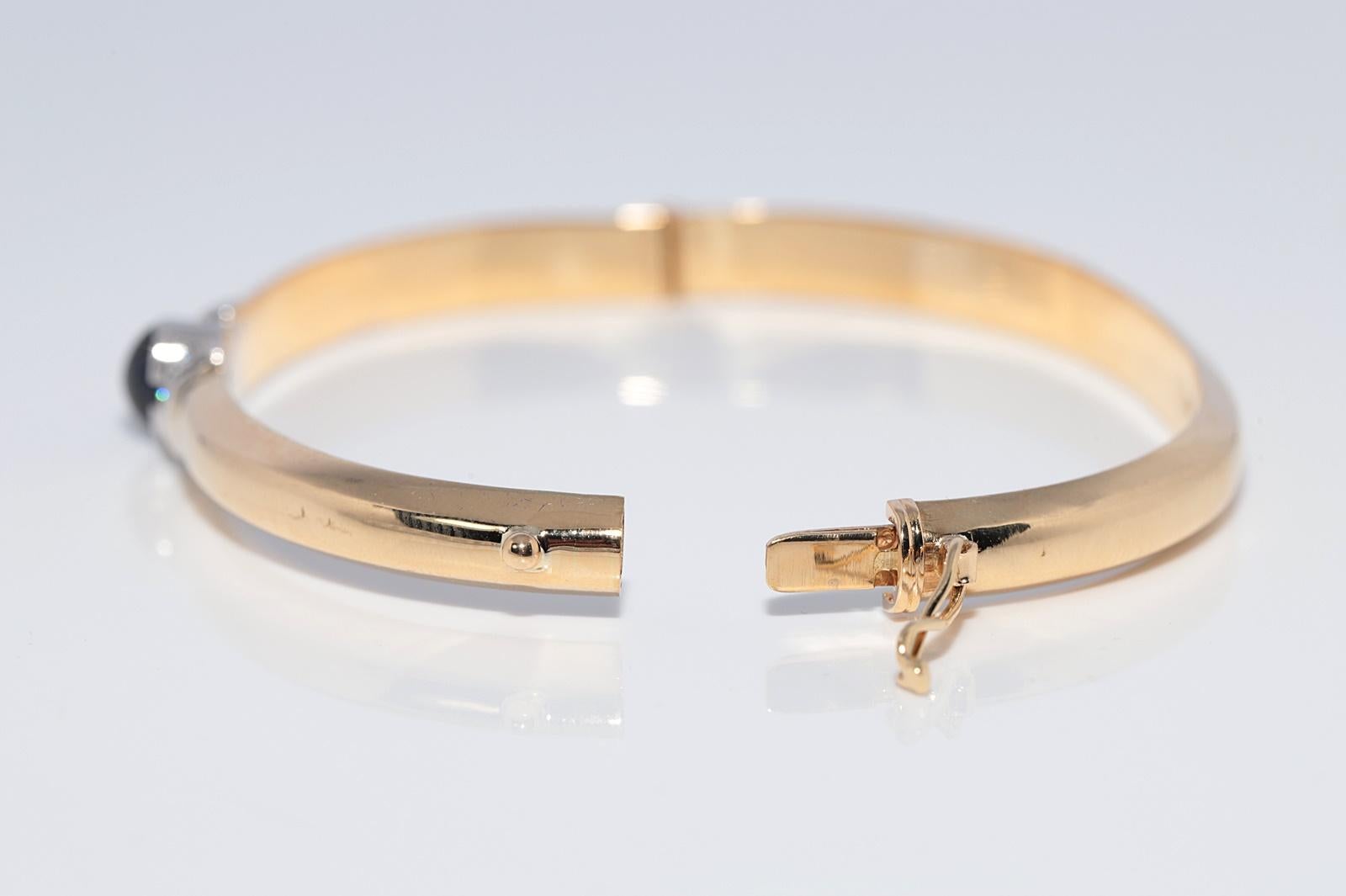 Vintage CIRCA 1980er Jahre 18k Gold natürlichen Diamanten und Saphir-Armreif im Angebot 7