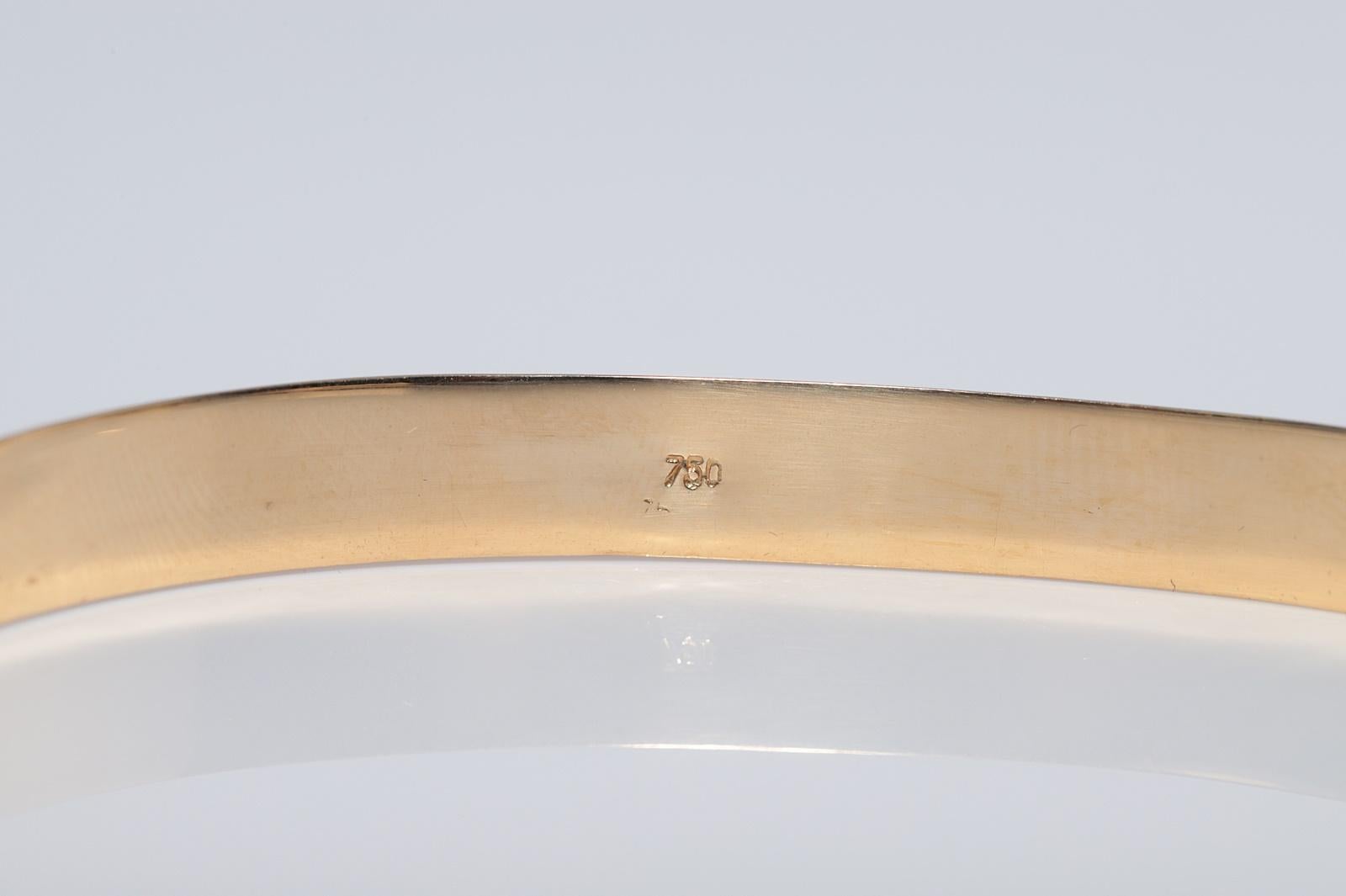 Vintage CIRCA 1980er Jahre 18k Gold natürlichen Diamanten und Saphir-Armreif im Angebot 8