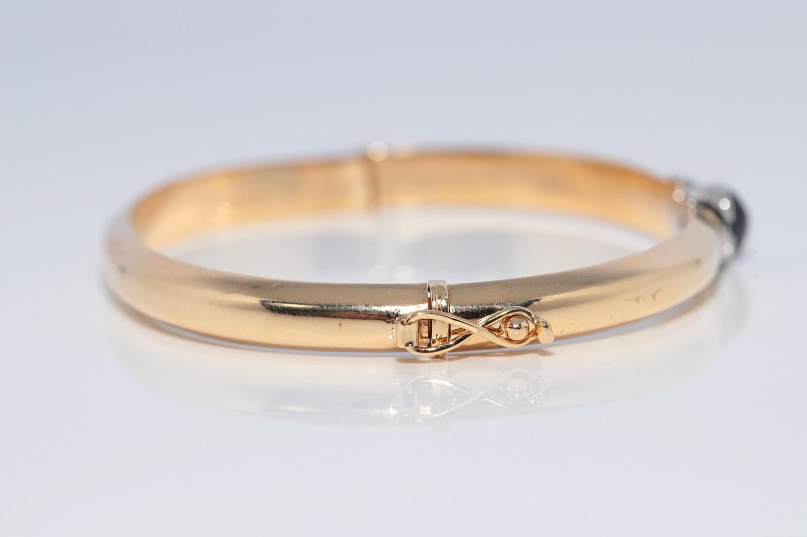 Vintage CIRCA 1980er Jahre 18k Gold natürlichen Diamanten und Saphir-Armreif im Angebot 2