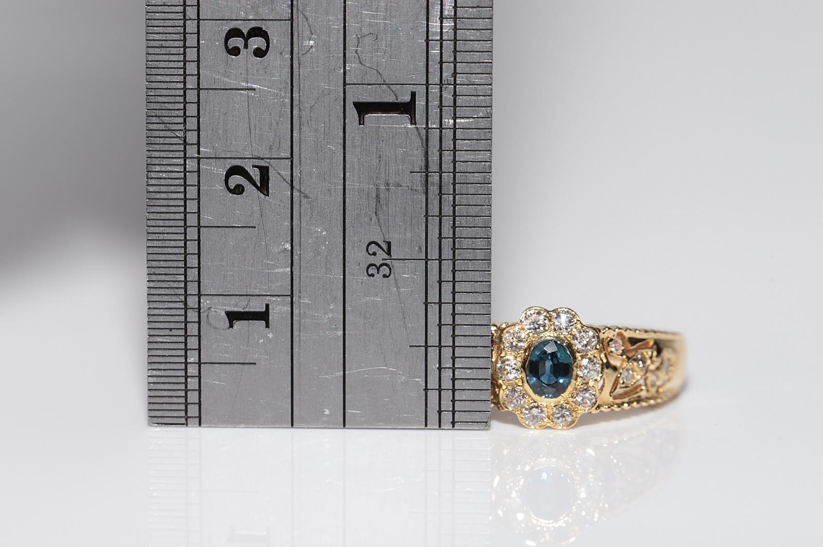 Vintage Circa 1980s 18k Gold Natural Diamond And Sapphire Cocktail Ring For Sale 5