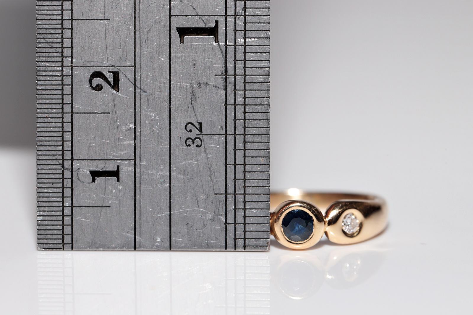 Vintage Circa 1980s 18k Gold Natural Diamond And Sapphire Decorated Band Ring For Sale 4