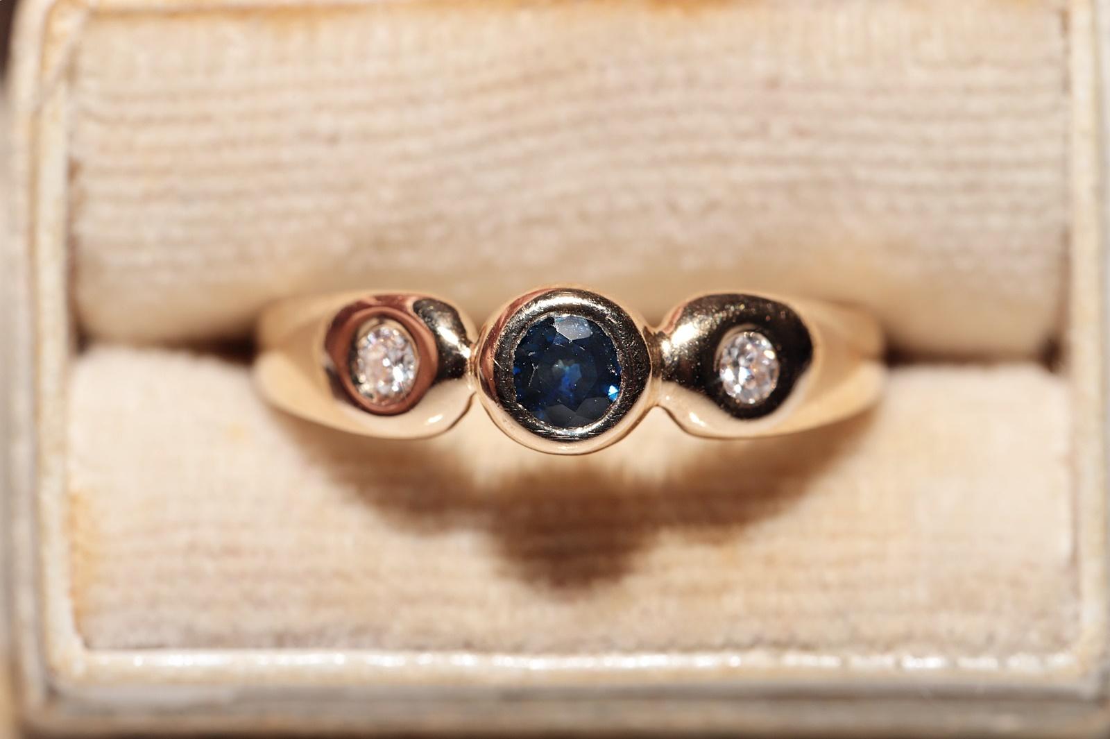 In very good condition.
Total weight is 4 grams.
Totally is diamond 0.10 ct.
The diamond is has G color and vvs clarity.
Totally is sapphire 0.20 ct.
Ring size is US 6
We can make any size.
Box is not included.
Please contact for any questions.