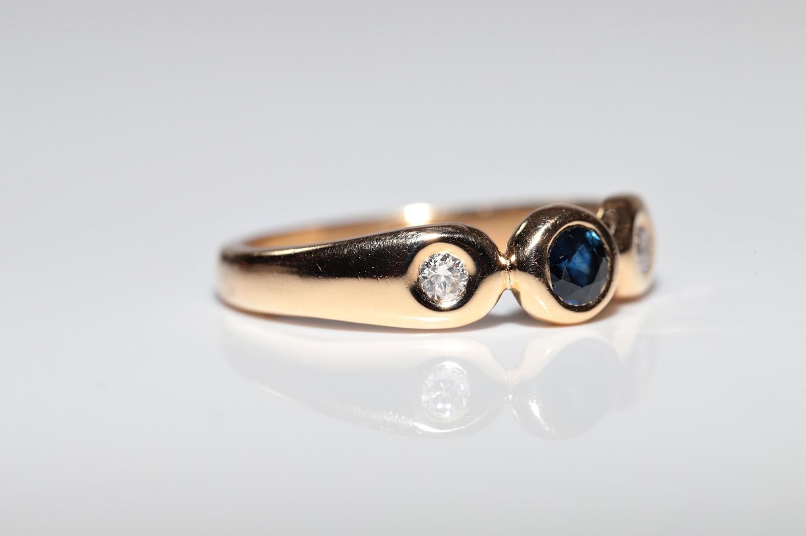 Brilliant Cut Vintage Circa 1980s 18k Gold Natural Diamond And Sapphire Decorated Band Ring For Sale