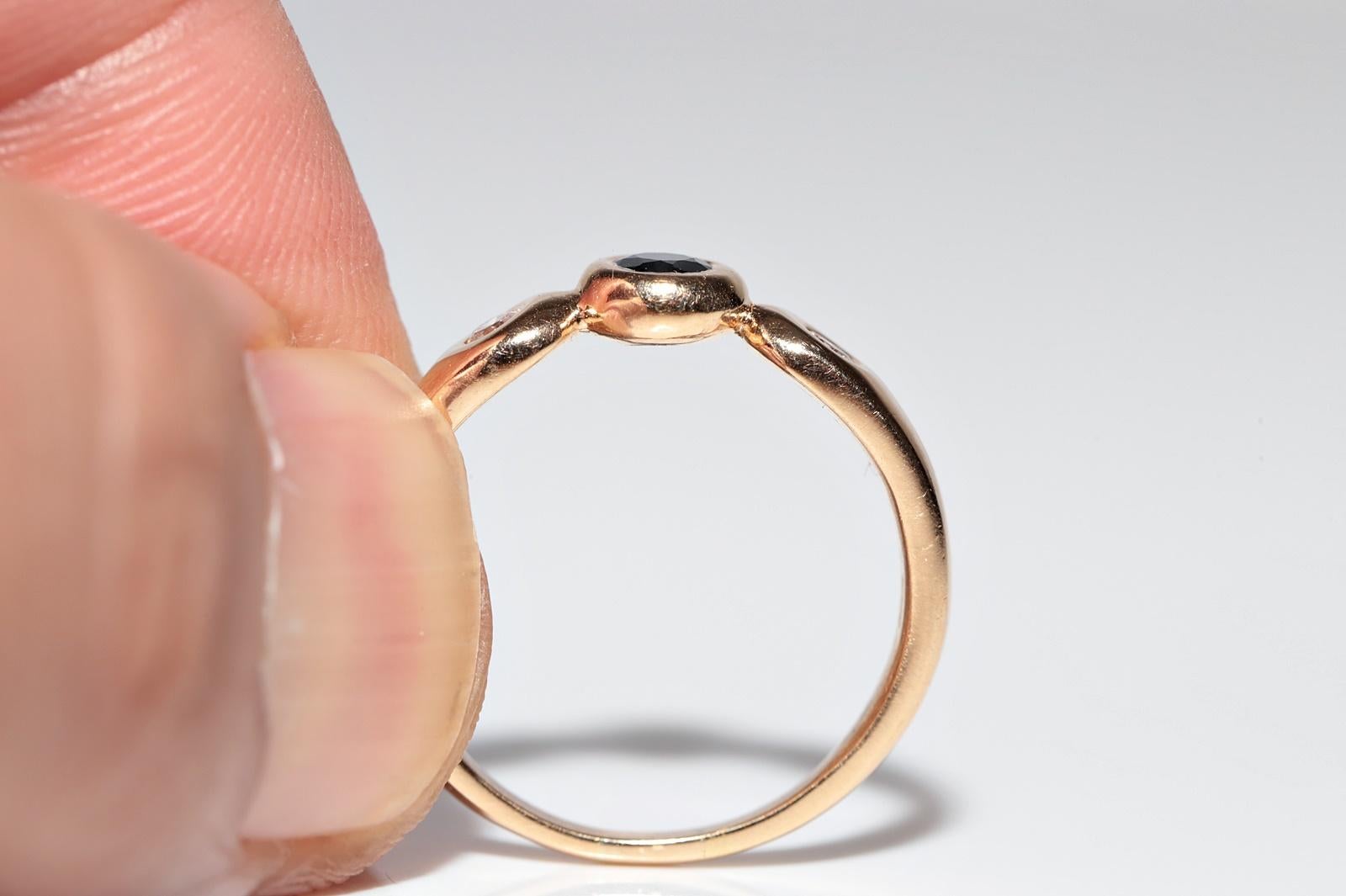 Women's Vintage Circa 1980s 18k Gold Natural Diamond And Sapphire Decorated Band Ring For Sale