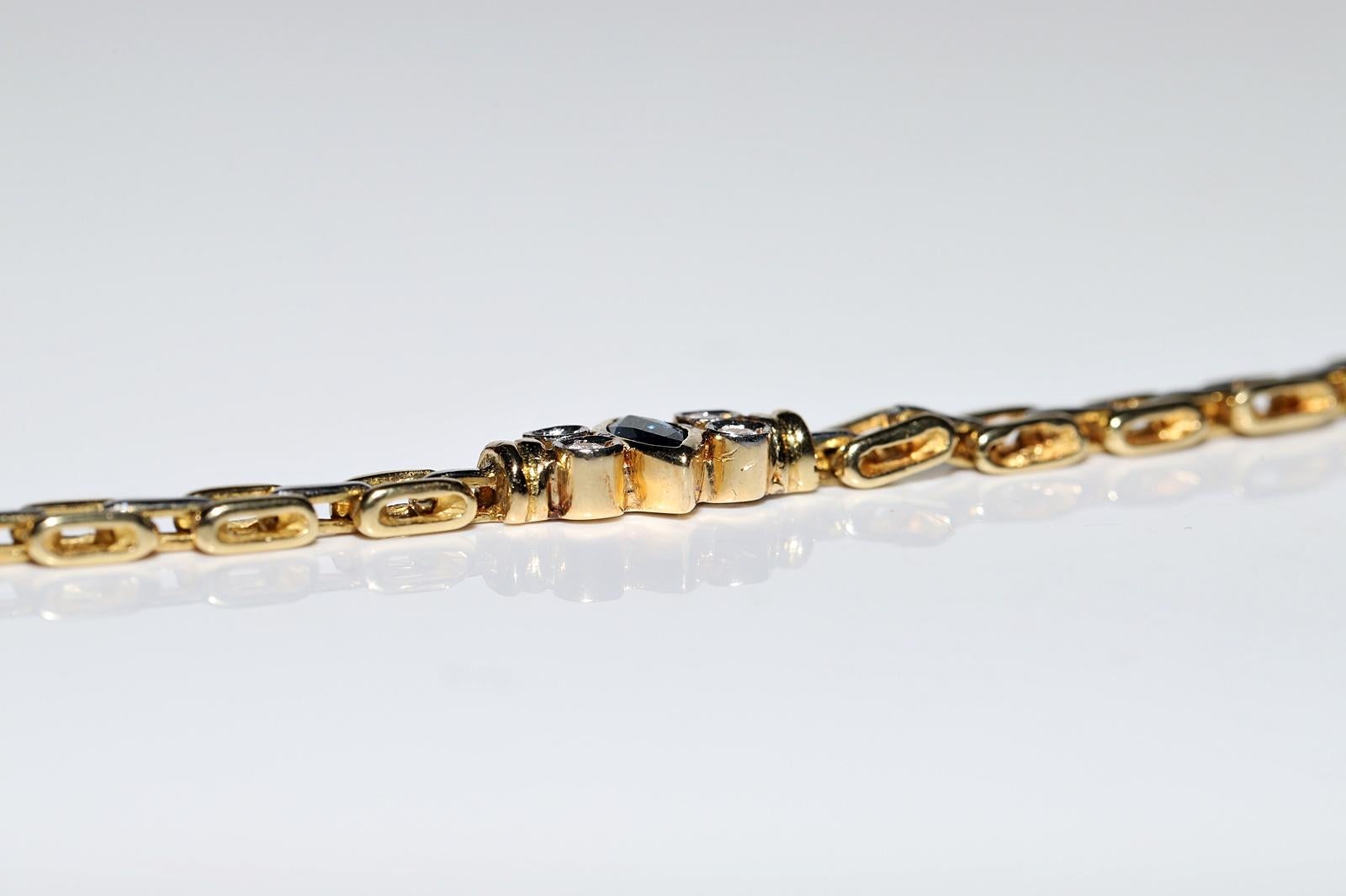 Vintage Circa 1980s 18k Gold Natural Diamond And Sapphire Decorated Bracelet For Sale 10