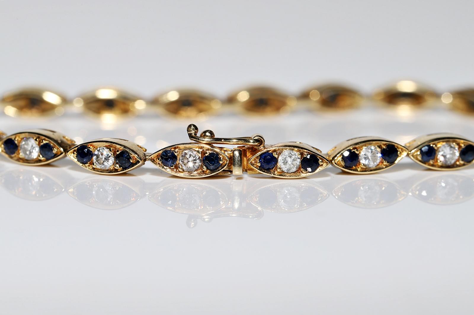 Vintage Circa 1980s 18k Gold Natural Diamond And Sapphire Decorated Bracelet For Sale 1