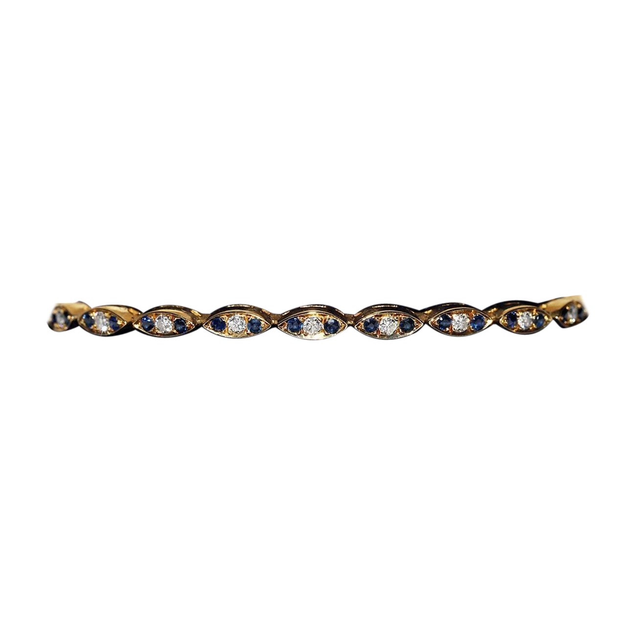 Vintage Circa 1980s 18k Gold Natural Diamond And Sapphire Decorated Bracelet