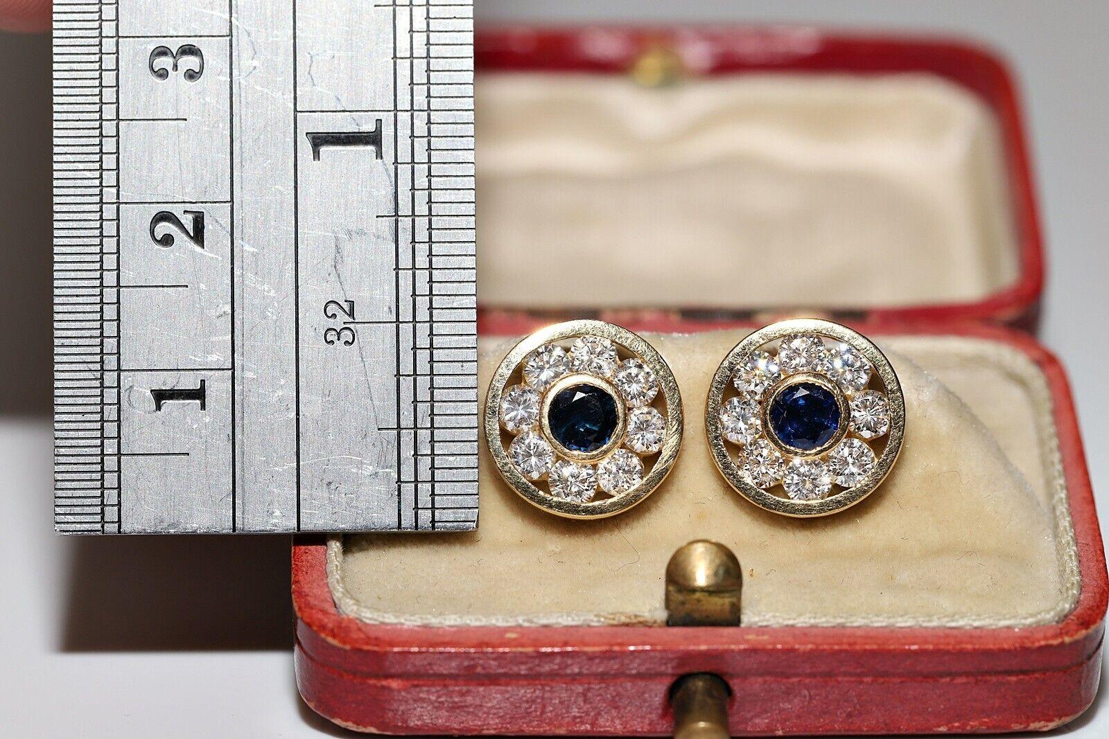 Vintage Circa 1980s 18k Gold Natural Diamond And Sapphire Decorated Earring For Sale 7