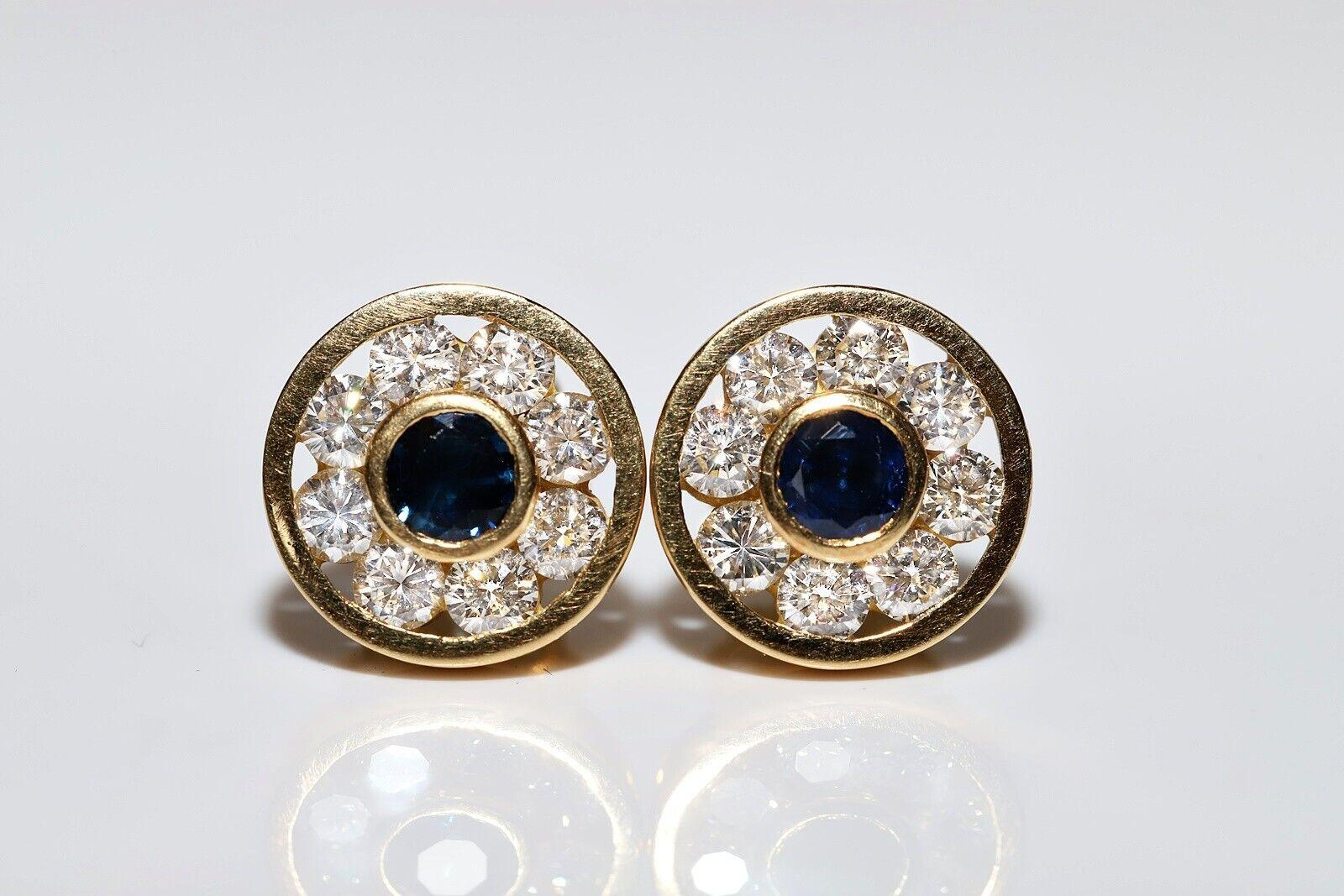 Retro Vintage Circa 1980s 18k Gold Natural Diamond And Sapphire Decorated Earring For Sale