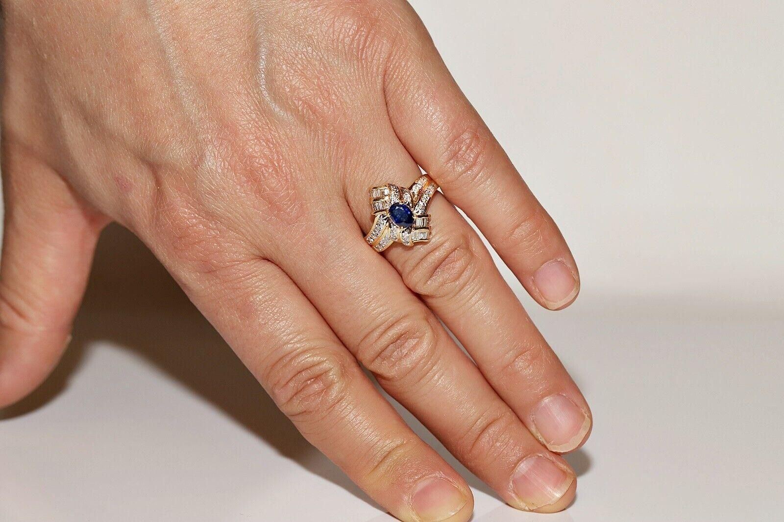 Vintage Circa 1980s 18k Gold Natural Diamond And Sapphire Decorated Navette Ring For Sale 2