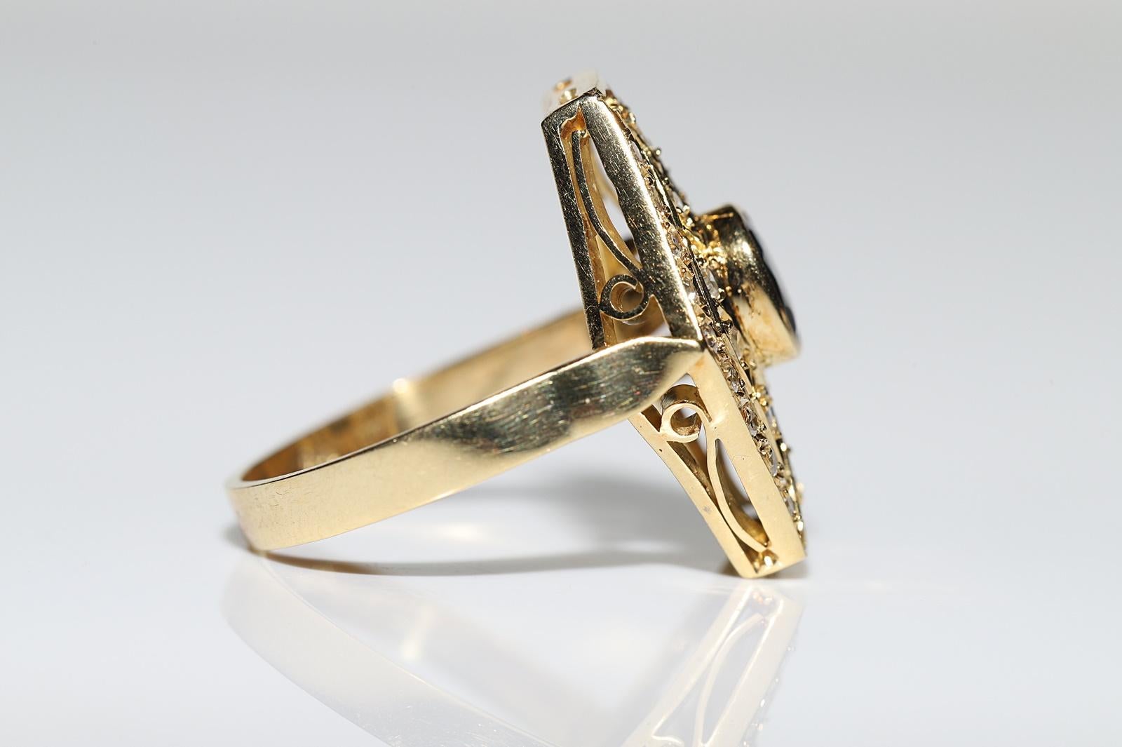 Vintage Circa 1980er Jahre 18k Gold Natürlicher Diamant und Saphir Dekorierter Ring im Angebot 4