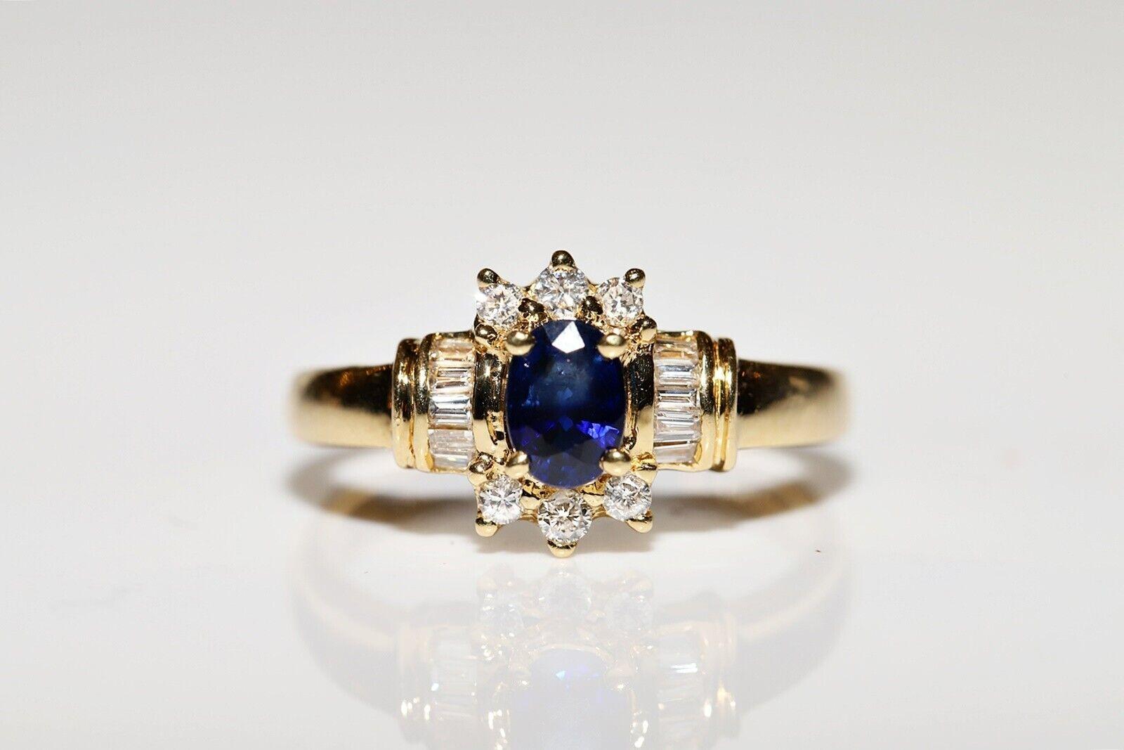 Vintage Circa 1980er Jahre 18k Gold Natürlicher Diamant und Saphir Dekorierter Ring im Angebot 7