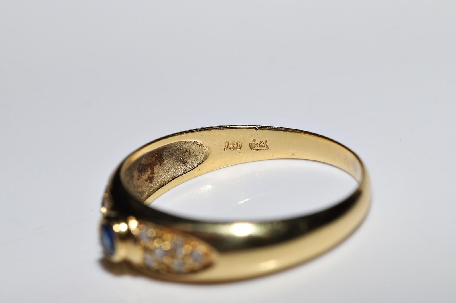 Vintage Circa 1980s 18k Gold Natural Diamond And Sapphire Decorated Ring For Sale 9