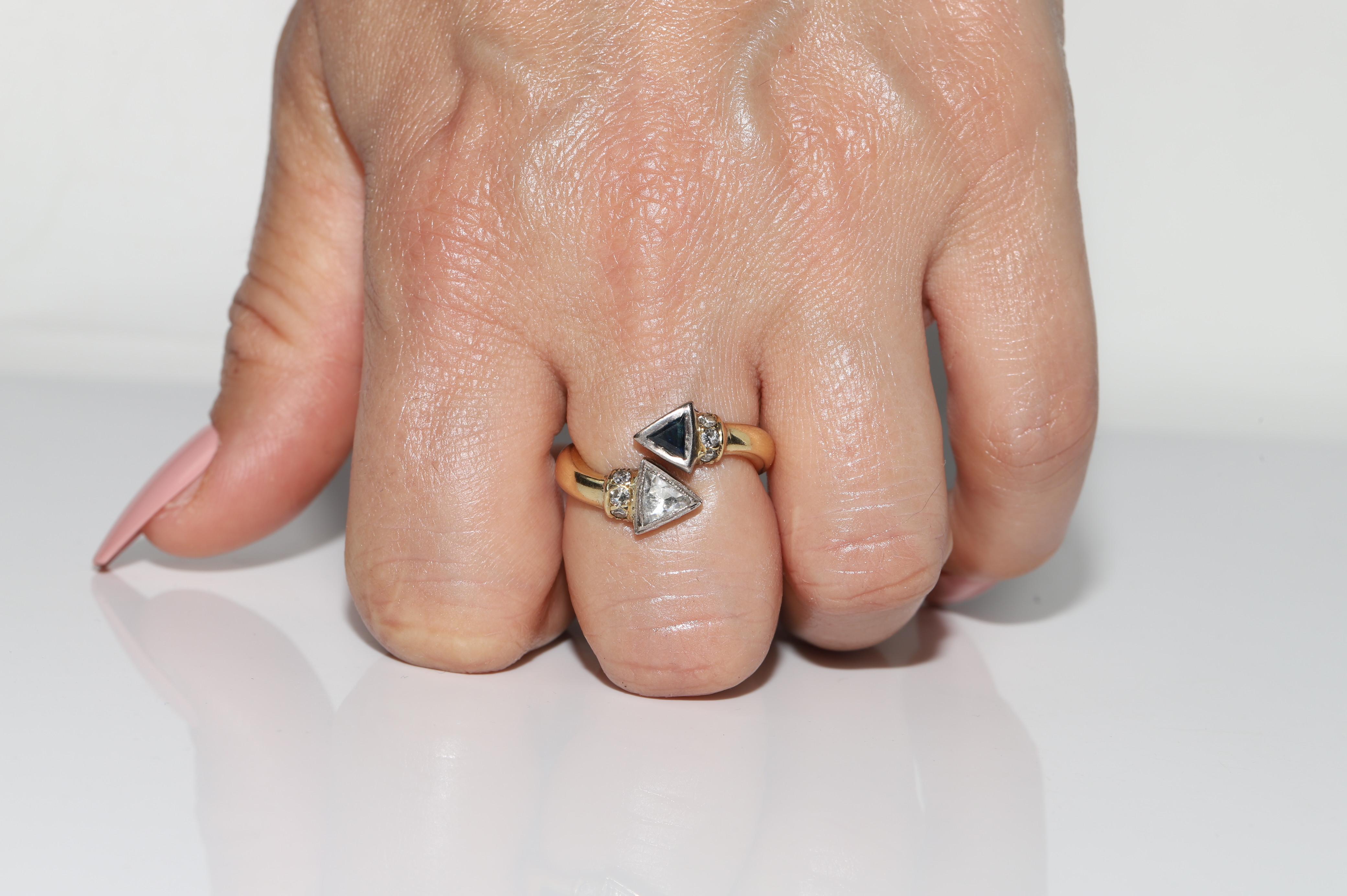 Vintage Circa 1980s 18k Gold Natural Diamond And Sapphire Decorated Ring For Sale 9