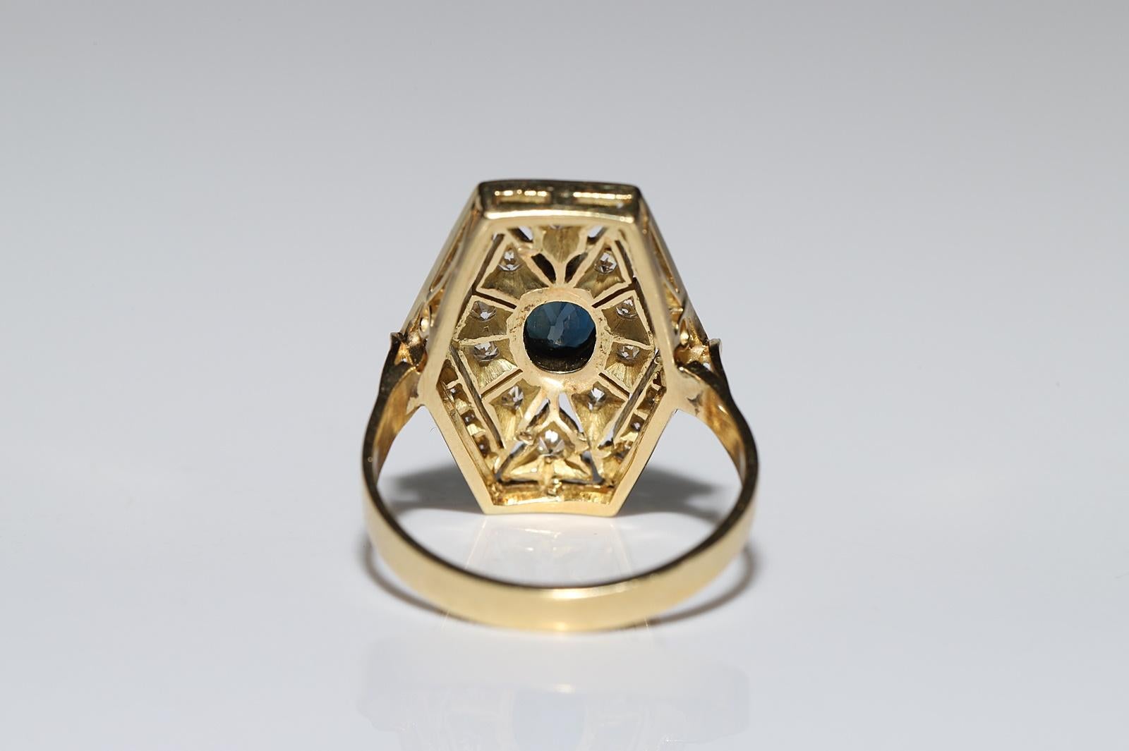 Vintage Circa 1980er Jahre 18k Gold Natürlicher Diamant und Saphir Dekorierter Ring im Angebot 9