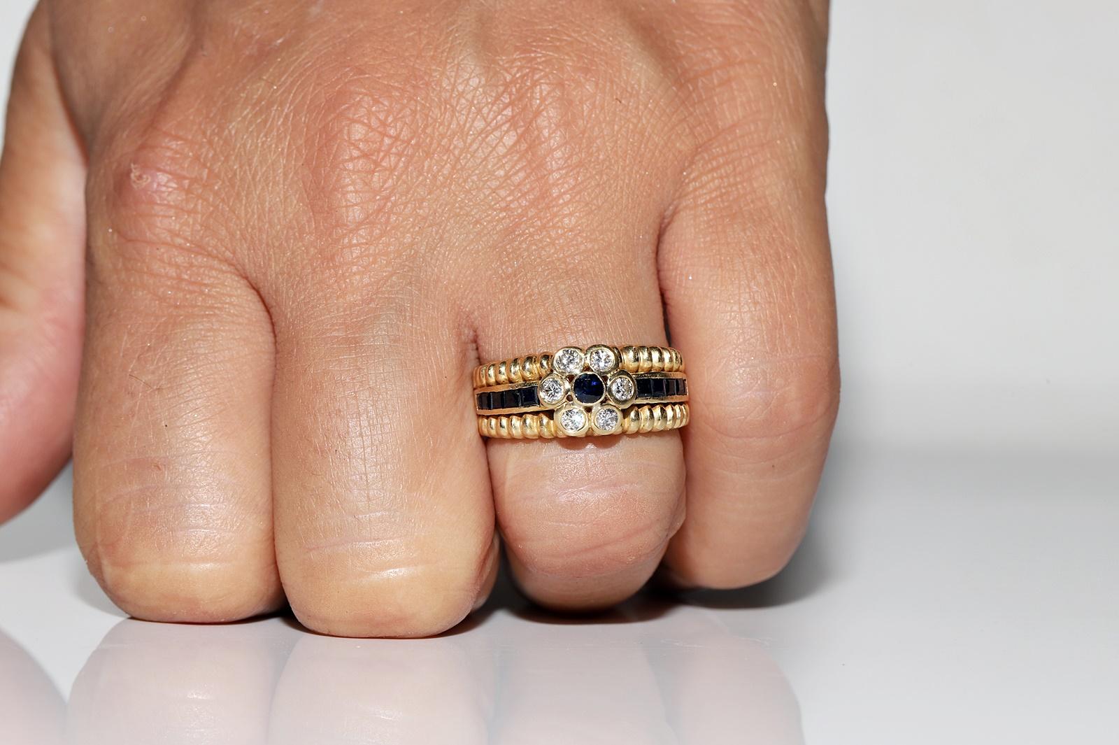 Vintage Circa 1980er Jahre 18k Gold Natürlicher Diamant und Saphir Dekorierter Ring (Retro) im Angebot