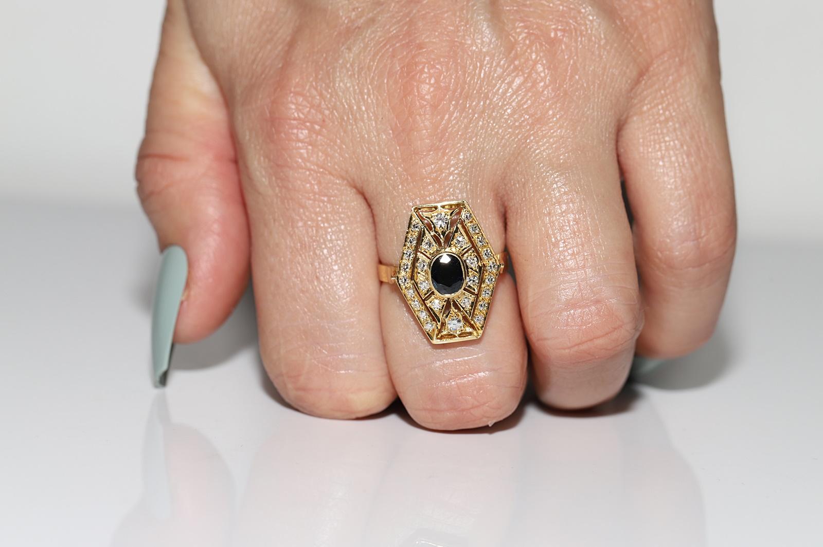 Single Cut Vintage Circa 1980s 18k Gold Natural Diamond And Sapphire Decorated Ring For Sale
