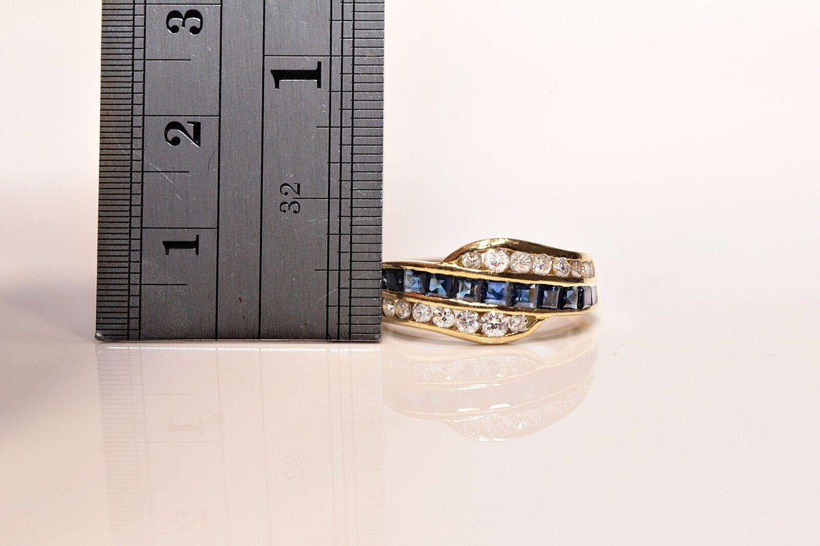 Brilliant Cut Vintage Circa 1980s 18k Gold Natural Diamond And Caliber Sapphire Ring  For Sale