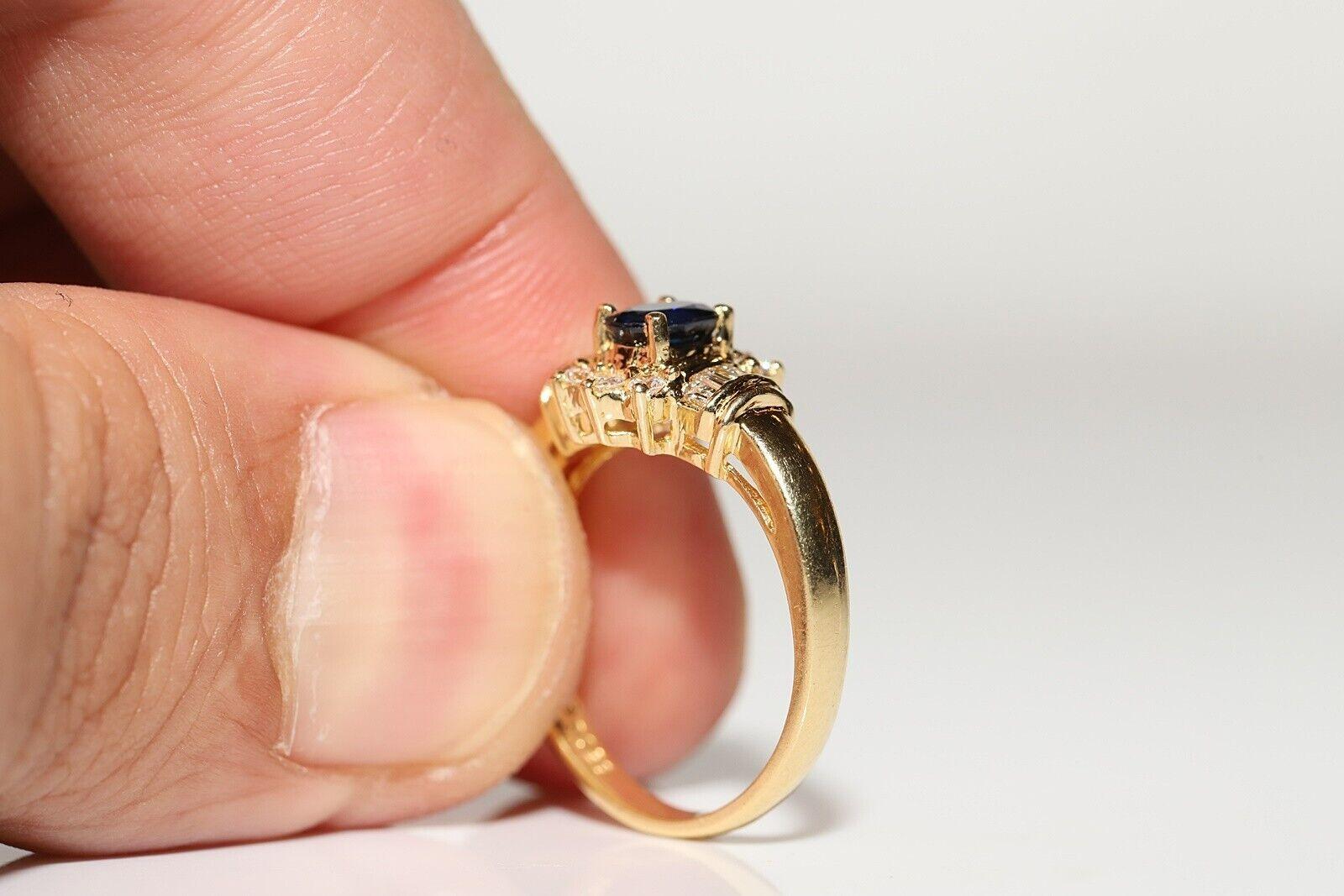 Vintage Circa 1980s 18k Gold Natural Diamond And Sapphire Decorated Ring In Good Condition For Sale In Fatih/İstanbul, 34