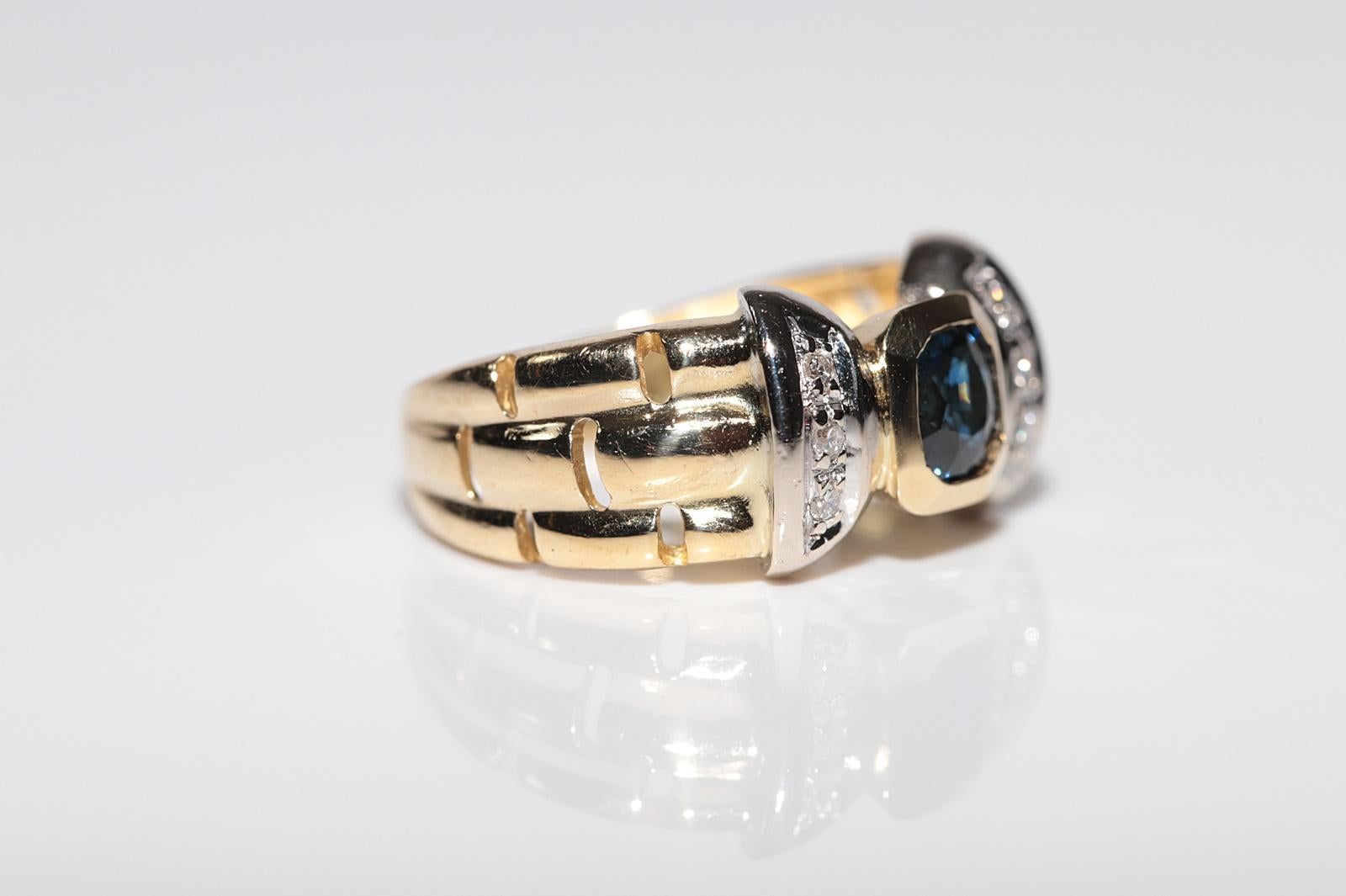 Vintage Circa 1980s 18k Gold Natural Diamond And Sapphire Decorated Ring In Good Condition For Sale In Fatih/İstanbul, 34