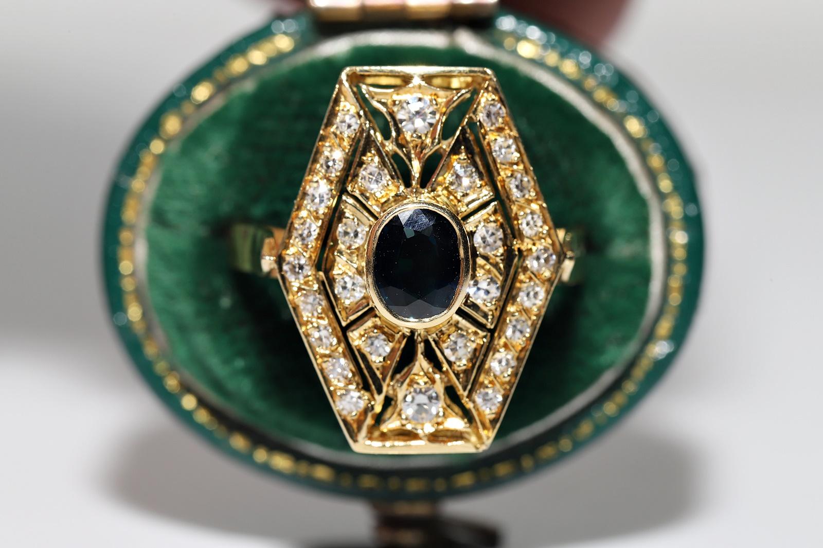 Vintage Circa 1980er Jahre 18k Gold Natürlicher Diamant und Saphir Dekorierter Ring Damen im Angebot