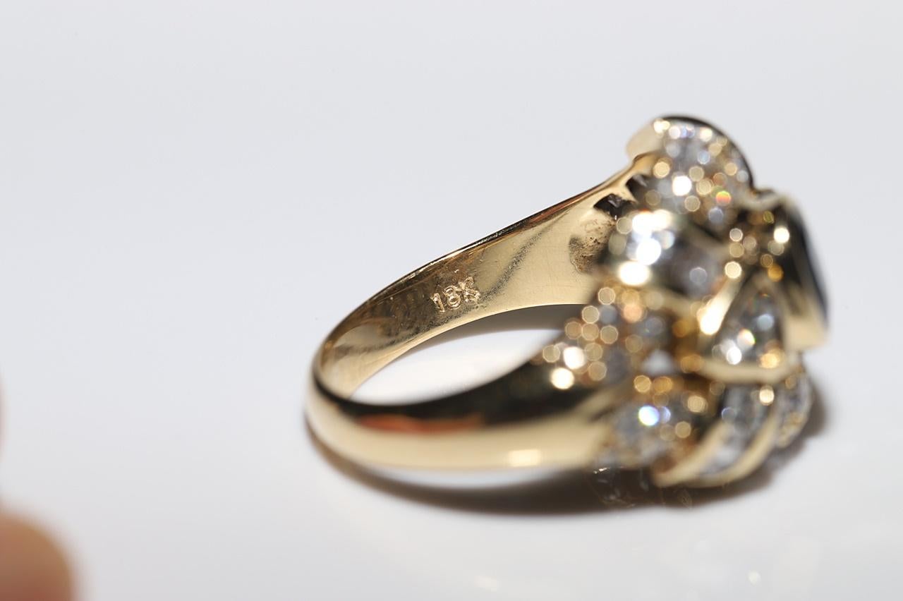 Vintage Circa 1980er Jahre 18k Gold Natürlicher Diamant und Saphir Dekorierter Ring im Angebot 2