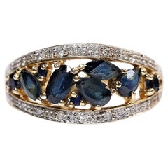 Vintage Circa 1980s 18k Gold Natural Diamond And Sapphire Decorated Ring 