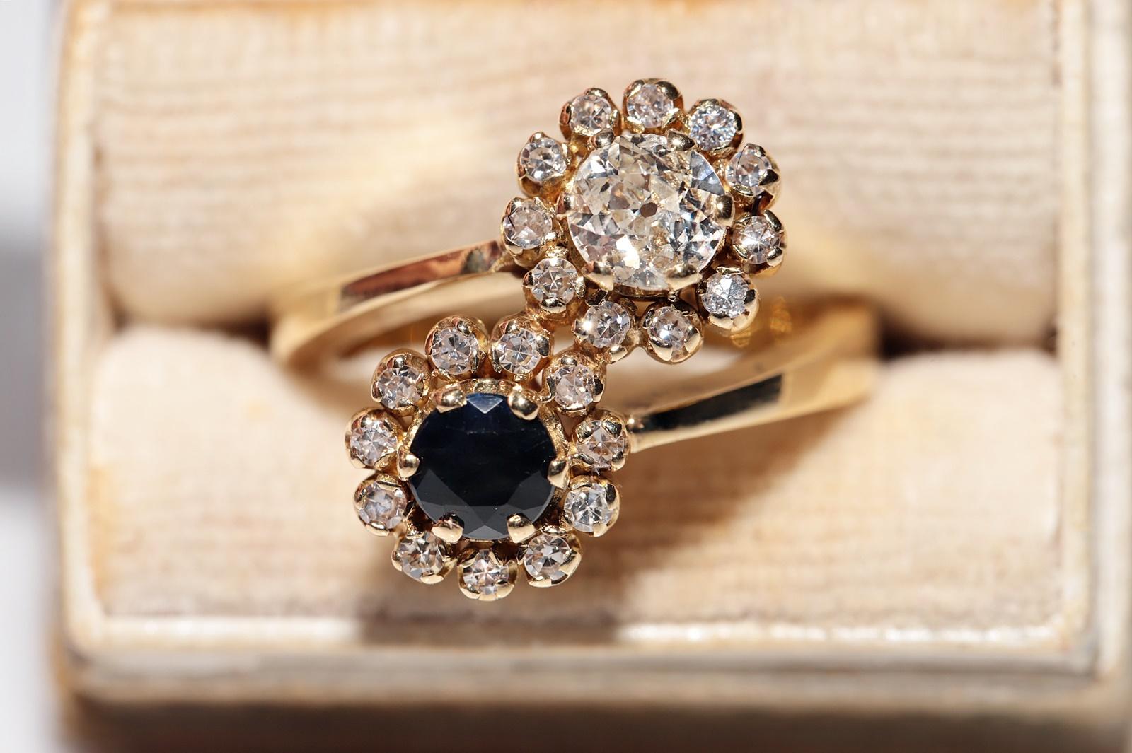 In sehr gutem Zustand.
Das Gesamtgewicht beträgt 8.6 Gramm.
Insgesamt ist Diamant 0,85 ct.
Der Diamant hat die Farbe H-I-J und die Reinheit s1-s2.
Insgesamt ist Saphir 0,55 ct.
Ringgröße ist US 5.7 
Wir können jede Größe herstellen.
Die Box ist