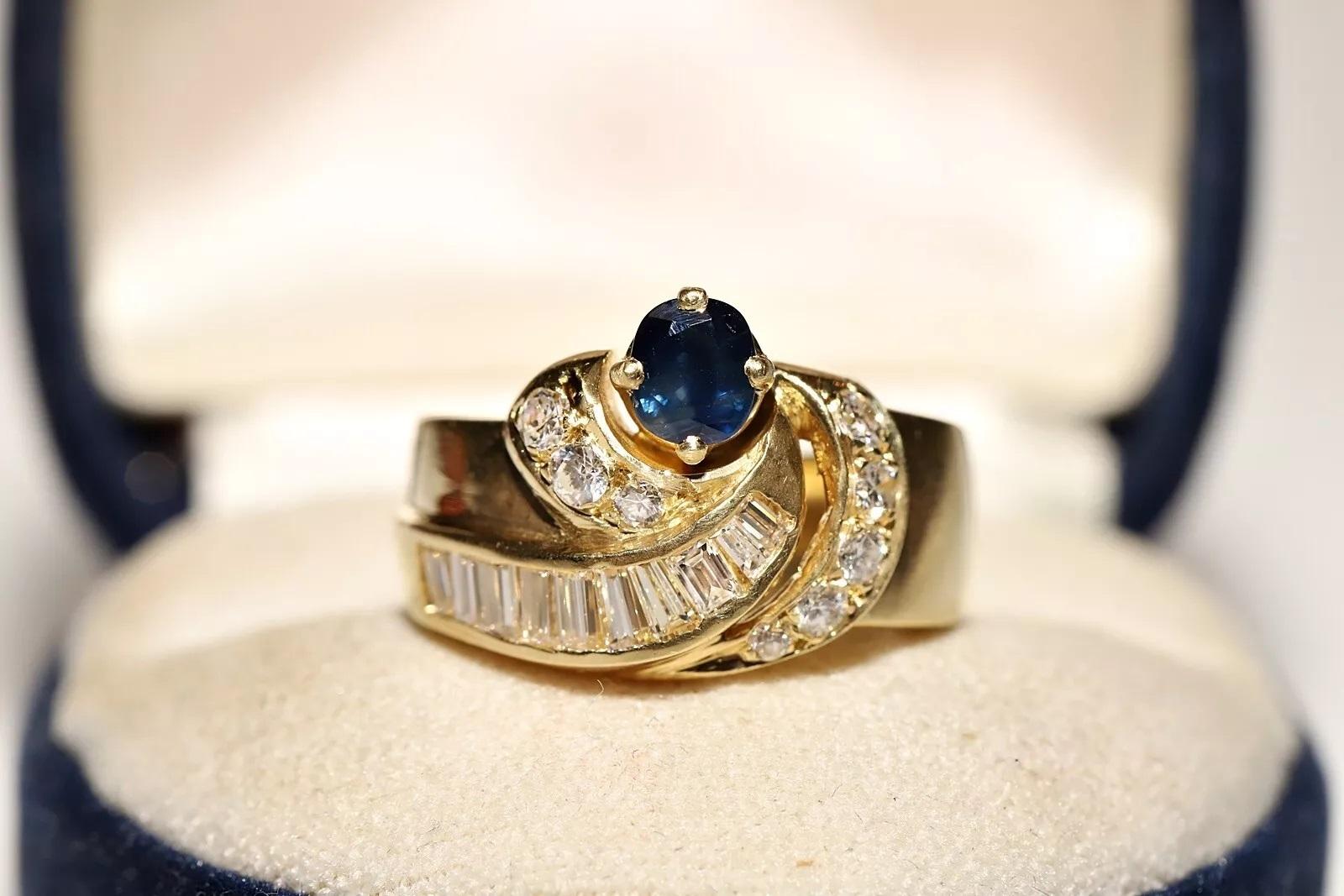 In sehr gutem Zustand.
Das Gesamtgewicht beträgt 7.9 Gramm.
Insgesamt ist Diamant 1 Karat.
Der Diamant hat die Farbe G-h-I und die Reinheit vvs-vs.
Insgesamt ist Saphir 0,40 Karat.
Ringgröße ist US 5.5 
Wir können jede Größe herstellen.
Die Box ist