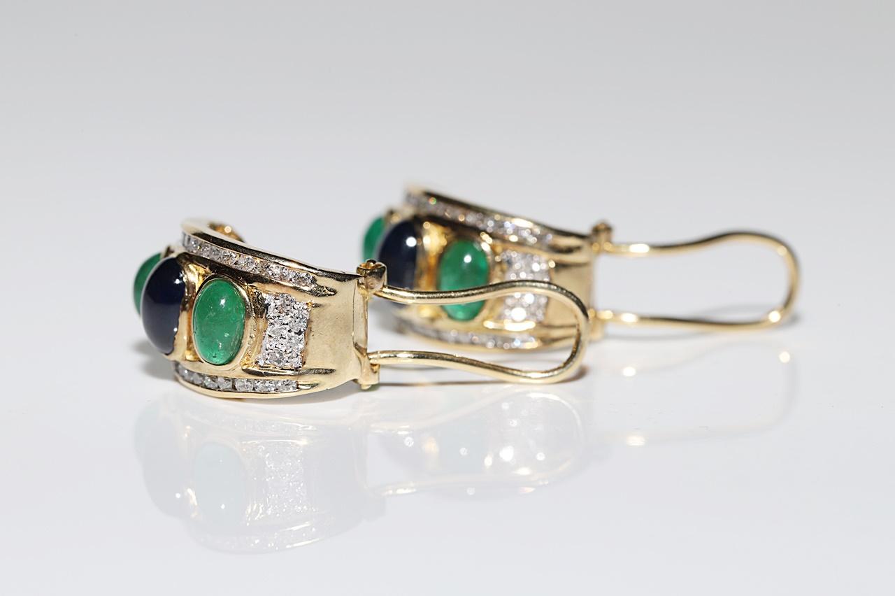 Vintage Circa 1980s 18k Gold Natural Diamond And Sapphire Emerald Earring For Sale 5