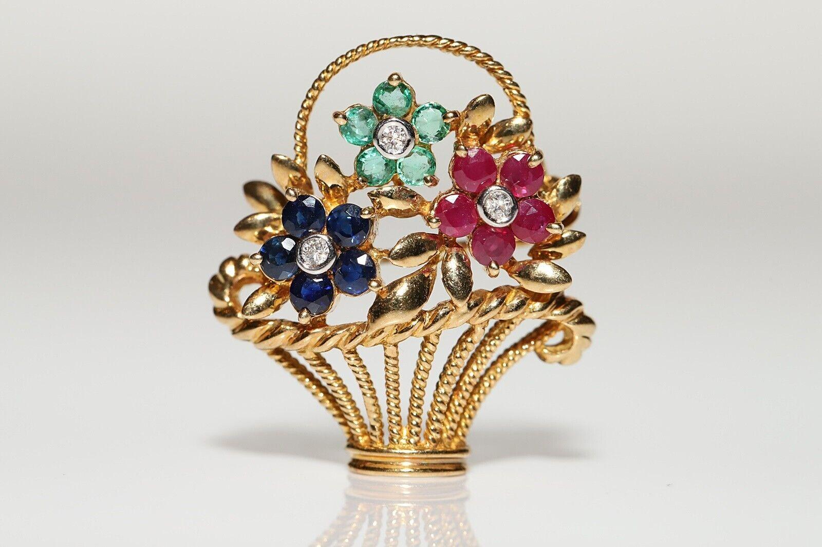 Vintage Circa 1980s 18k Gold Natural Diamond And Sapphire Emerald Ruby Brooch For Sale 4