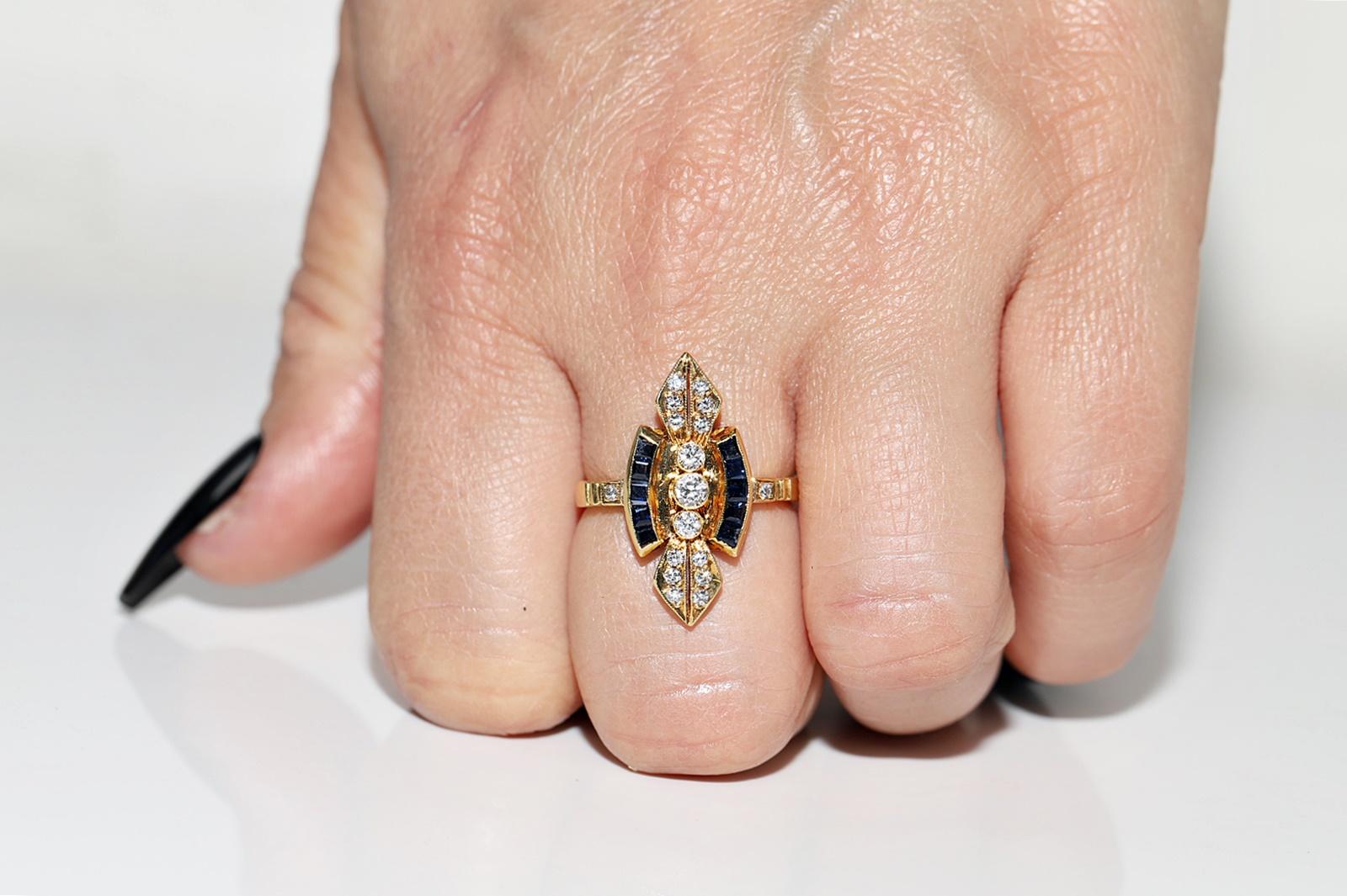 Vintage Circa 1980s 18k Gold Natural Diamond And Sapphire Navette Ring For Sale 8