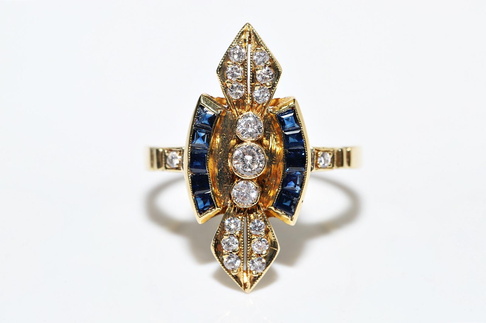 Brilliant Cut Vintage Circa 1980s 18k Gold Natural Diamond And Sapphire Navette Ring For Sale