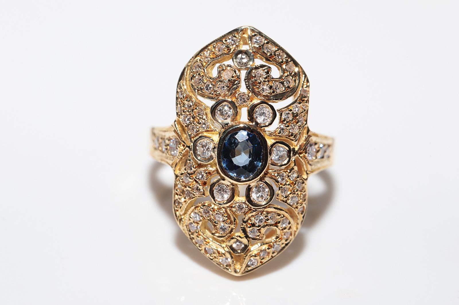 Taglio singolo Anello Navette con diamanti naturali e zaffiri in oro 18 carati, vintage, circa anni '80 in vendita