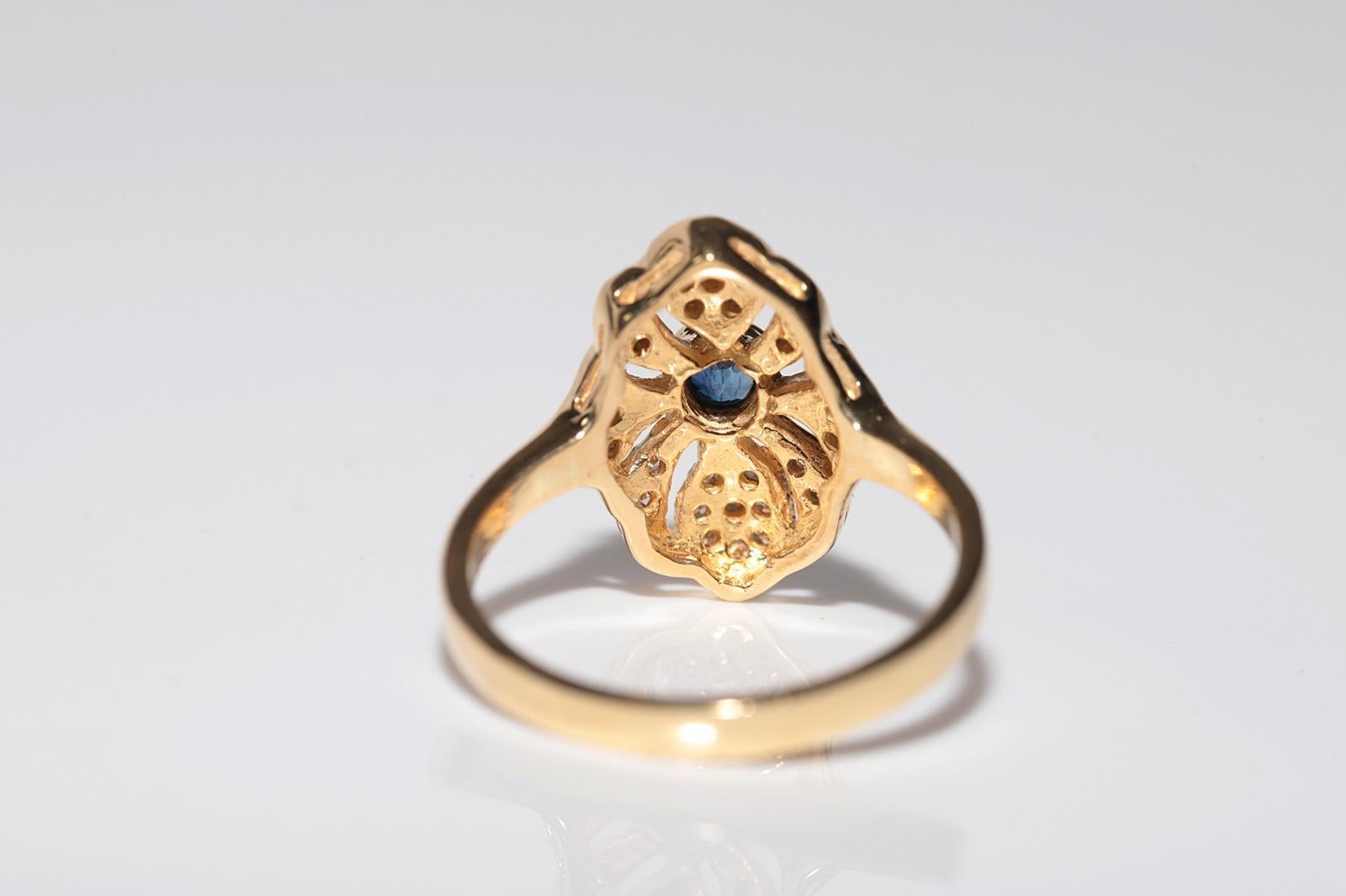 Vintage Circa 1980s 18k Gold Natural Diamond And Sapphire Navette Ring For Sale 2