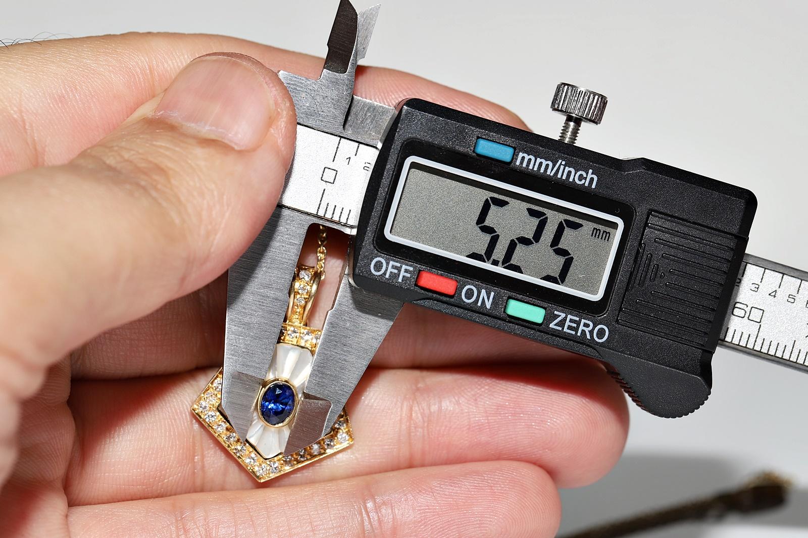 Halskette mit Vintage-Anhänger, Vintage, ca. 1980er Jahre, 18 Karat Gold, natürlicher Diamant und Saphir Perle im Angebot 7