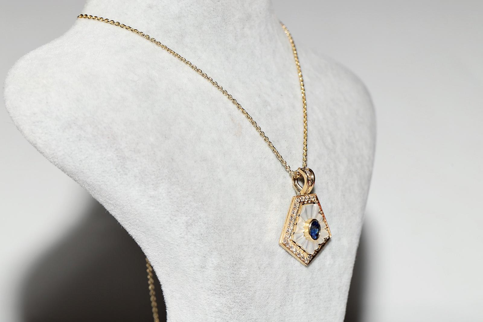 Taille brillant Collier pendentif vintage des années 1980, en or 18 carats, diamant naturel, saphir et perle en vente