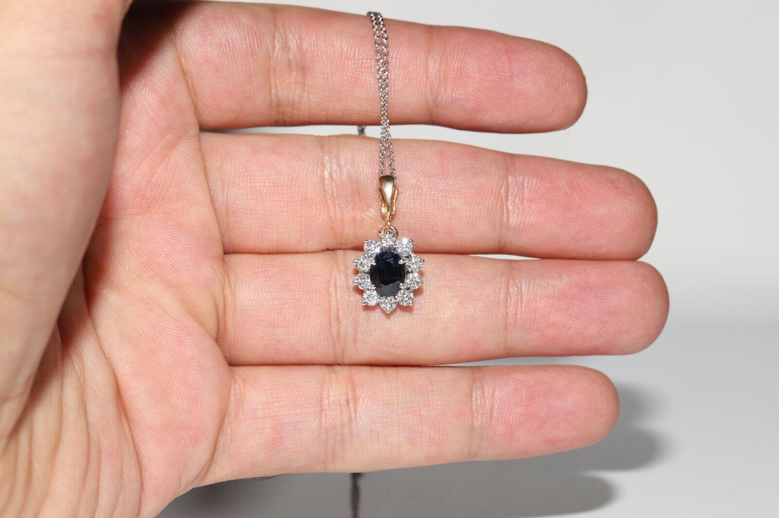 Vintage Circa 1980s 18k Gold Natural Diamond And Sapphire  Pendant Necklace For Sale 2
