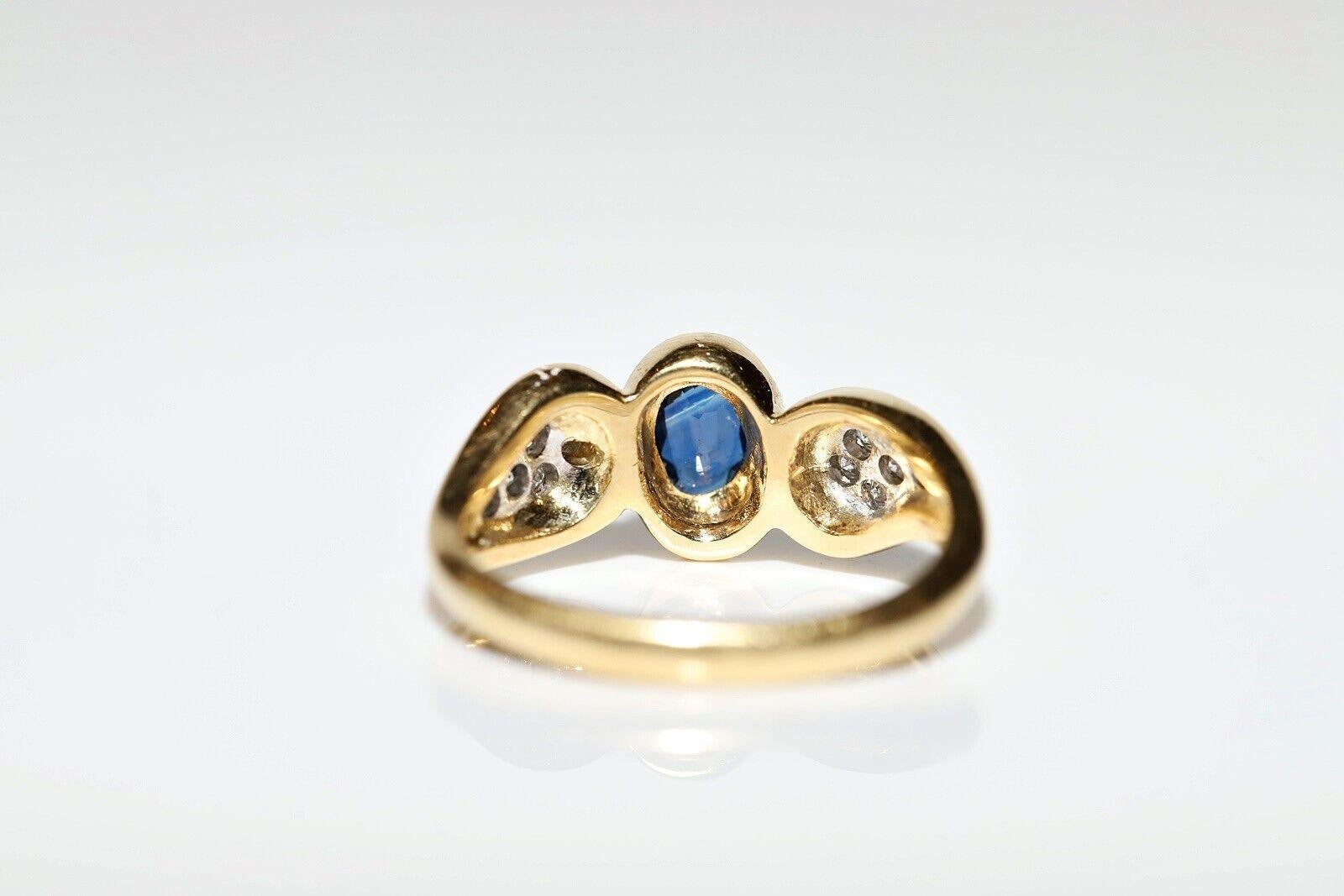 Vintage Circa 1980s 18k Gold Natural Diamond And Sapphire Ring  In Good Condition For Sale In Fatih/İstanbul, 34