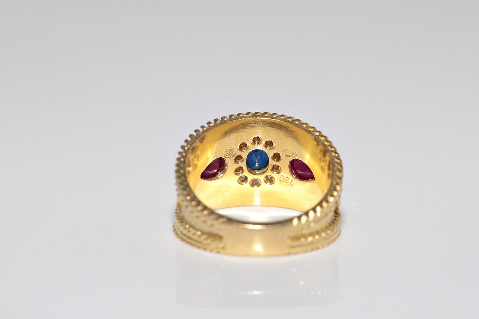 Vintage CIRCA 1980er Jahre 18k Gold natürlichen Diamanten und Saphir Rubin verziert Ring im Angebot 3