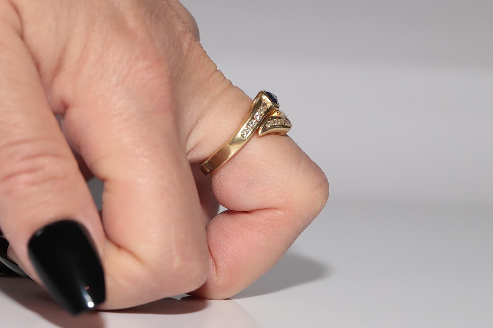 Vintage Circa 1980s 18k Gold Natural Diamond And Sapphire Snake Style Ring 10