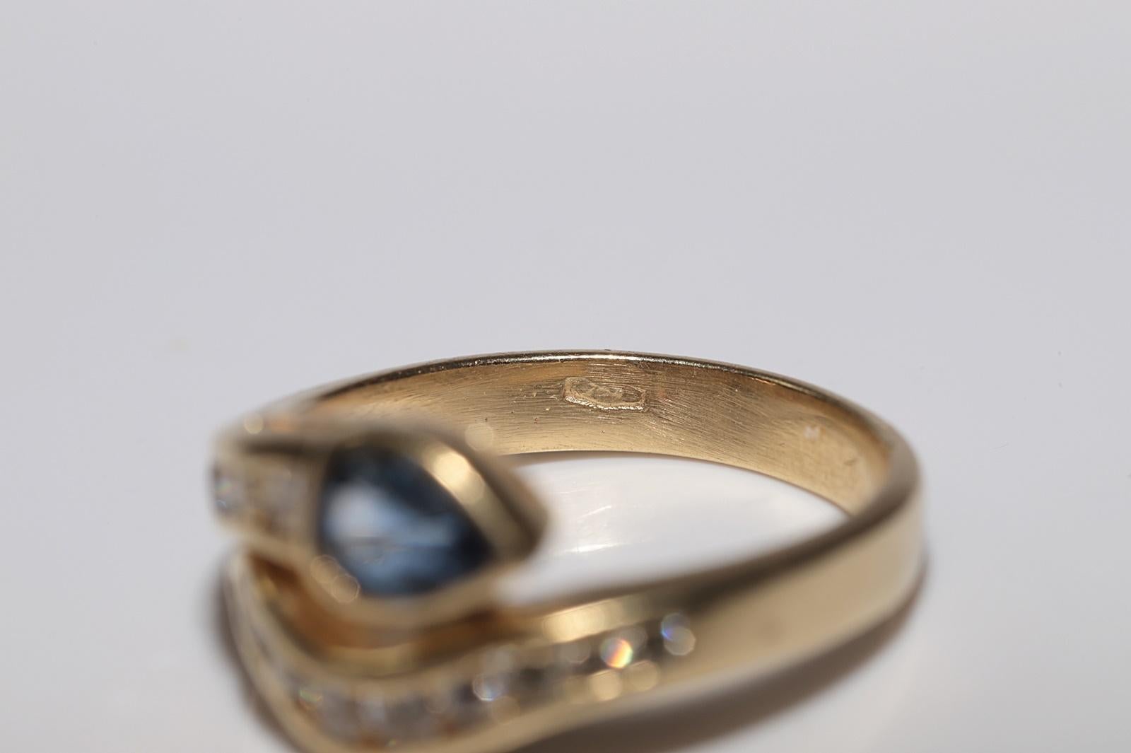 Vintage Circa 1980s 18k Gold Natural Diamond And Sapphire Snake Style Ring 3
