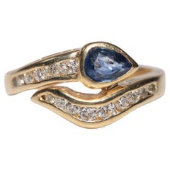 Vintage Circa 1980s 18k Gold Natural Diamond And Sapphire Snake Style Ring
