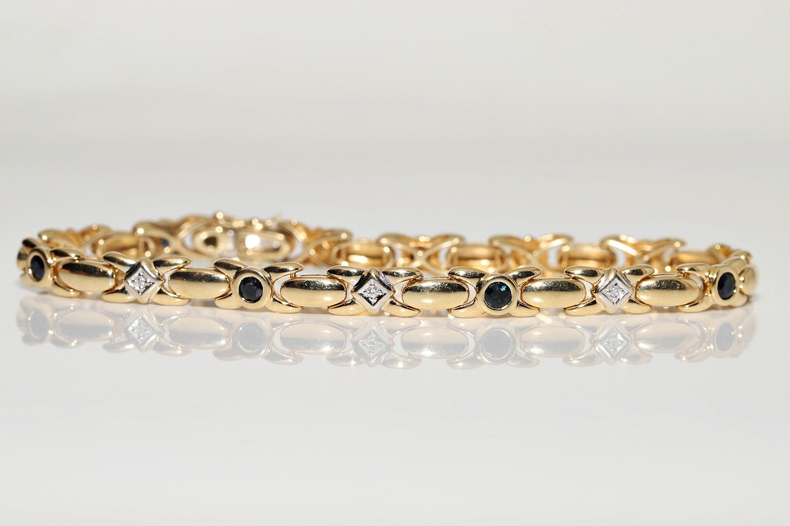 Vintage Circa 1980s 18k Gold Natural Diamond And Sapphire Tennis Bracelet In Good Condition For Sale In Fatih/İstanbul, 34