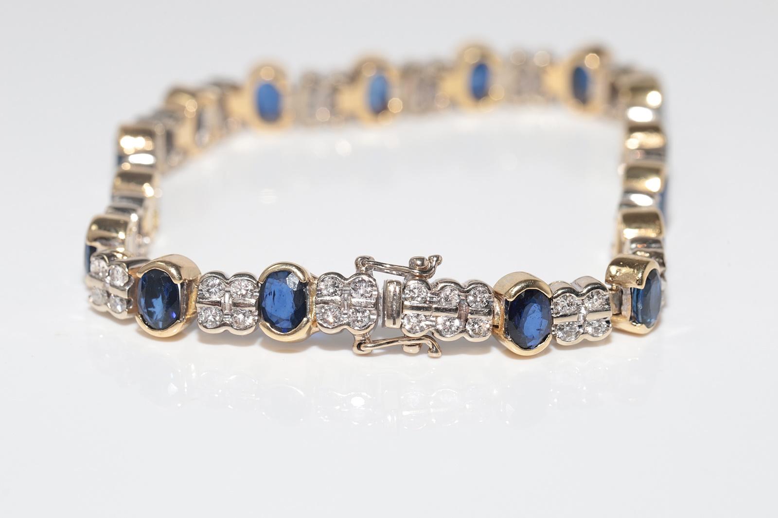 Vintage CIRCA anni '80 in oro 18 carati con diamanti naturali e  Bracciale tennis con zaffiro in vendita 1