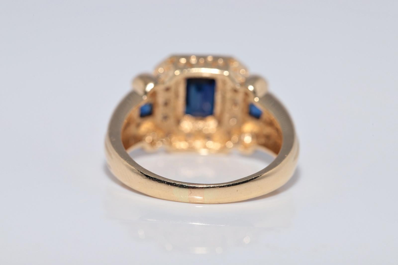 Anello in oro 18k con diamanti naturali e zaffiri taglio quadrato, vintage, circa anni '80 in vendita 7